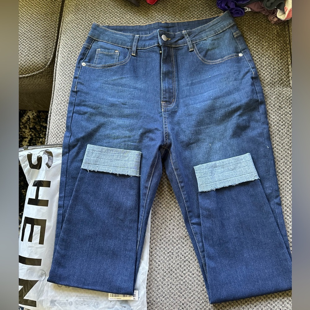 Women’s jeans. Never worn.